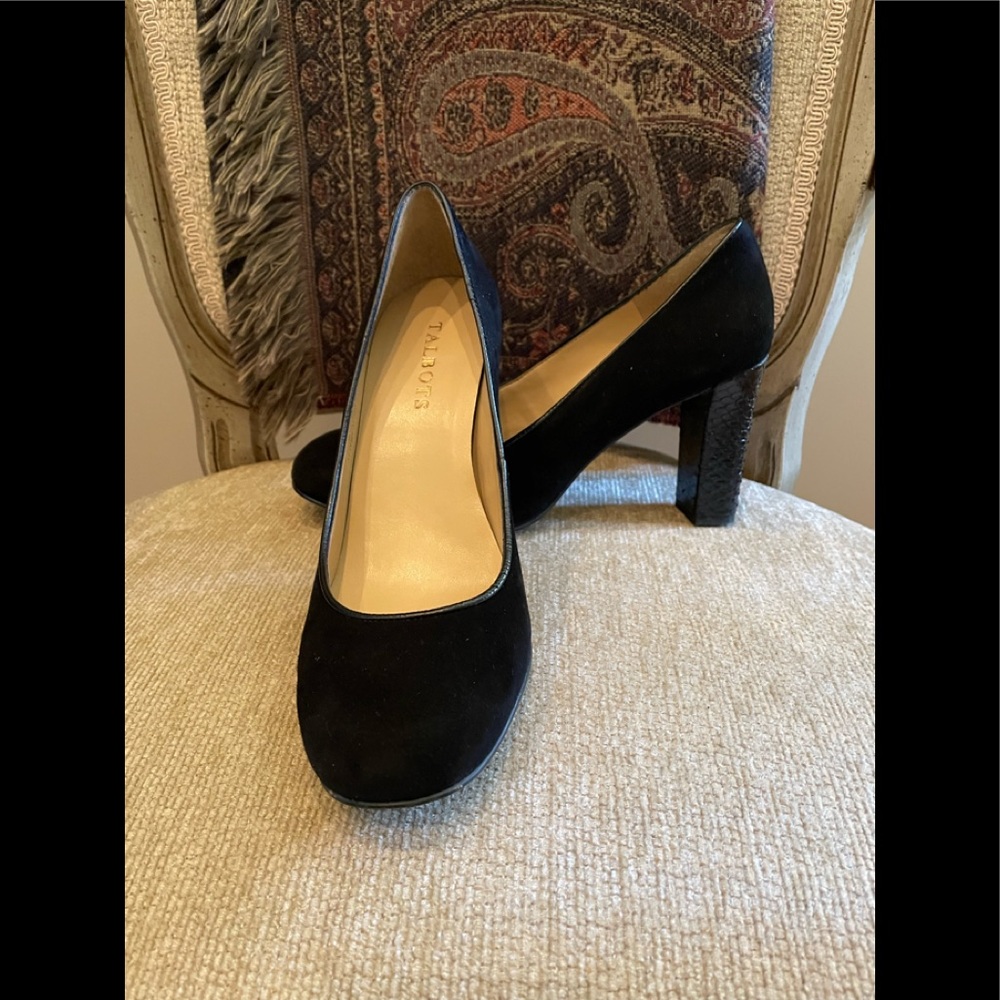 Talbots Black Suede Pumps Size 8M